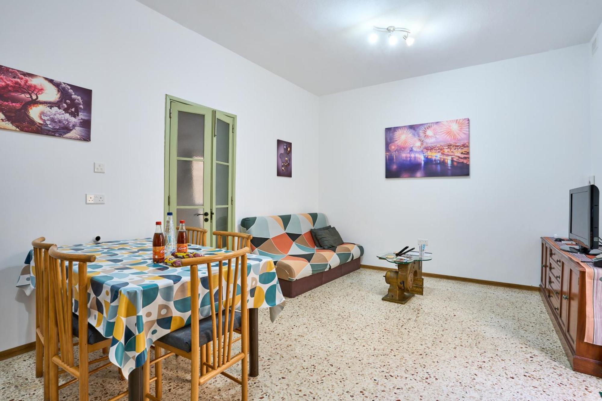 Appartement Ta' Nena In Floriana, 10 Minutes Away From Valletta Il-Furjana